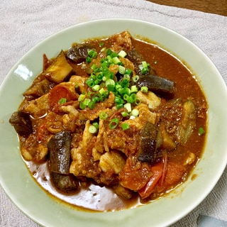 今日のおかず☆豚肉とナスとトマトのピリ辛炒め